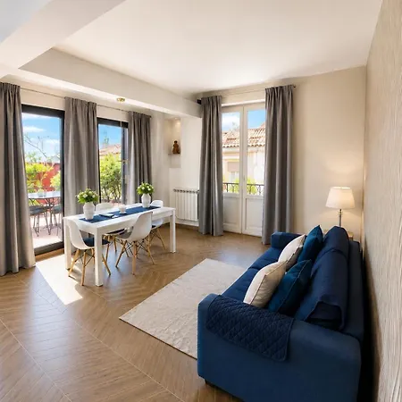 Casa Lionessa 아파트